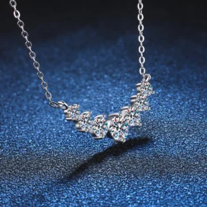 Collana con pendente in Moissanite Argento 925 placcato Oro bianco 18k - immagine 4